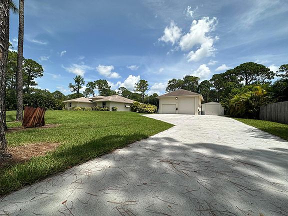 2nd image of 16193 72nd Road N