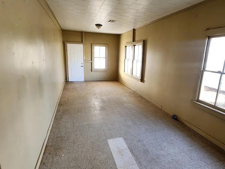 1002 Louisiana Ave — Photo 16