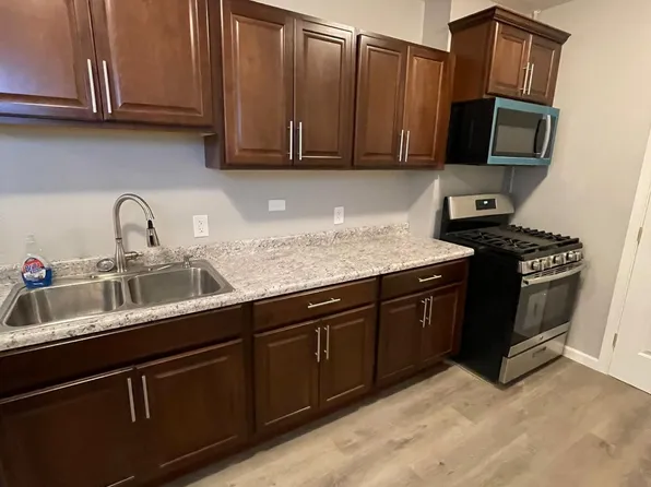 820 18th Ave N Unit 2, Minneapolis, MN 55411