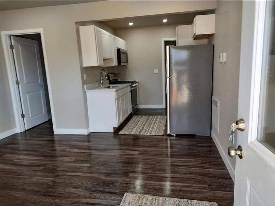 1st image of 502 E Center St #7