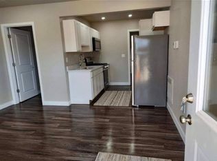 502 E Center St #7, Melcher Dallas, IA 50062