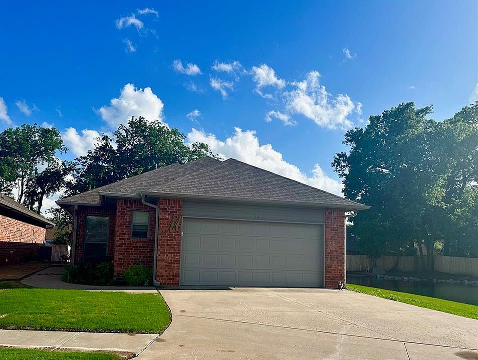 1st image of 44 SW 92nd Pl