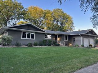 403 4th St, Lester, IA 51242