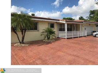 6240 SW 3rd St, Plantation, FL 33317