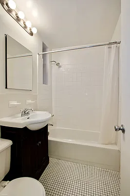 Rented by Corcoran | media 6