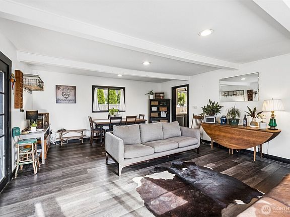5th image of 1241 SW Myrtle Street