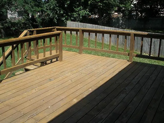 603 NE Noeleen Pl — Photo 4