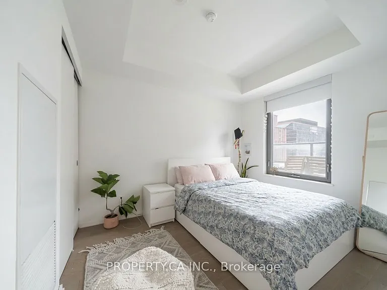 12 Bonnycastle St #422 — Photo 9