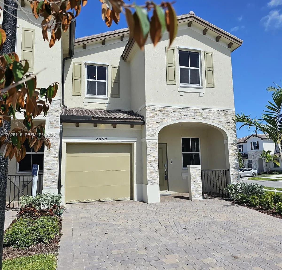 Keys Gate Subdivision — Photo 1