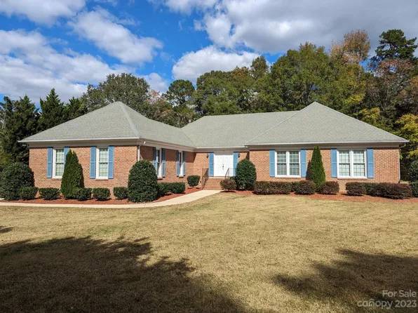 1122 Tom Sadler Rd, Charlotte, NC 28214