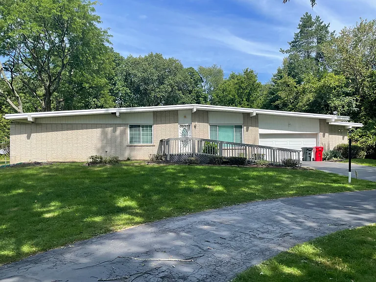 22042 Rougewood Dr — Photo 1