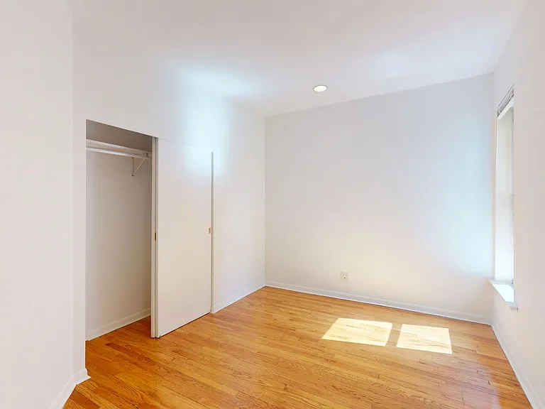 5532 S. Kimbark Avenue — Photo 16