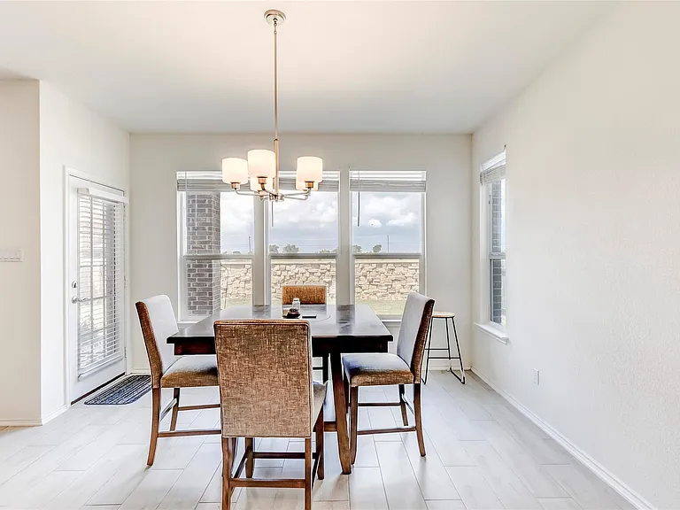3712 Forino Dr — Photo 17