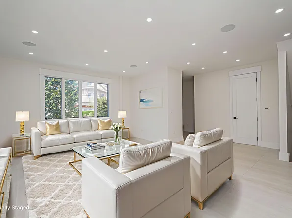 1753 East 21st Street image 9 of 49