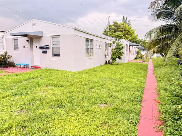 1919 Buchanan St #2, Hollywood, FL 33020