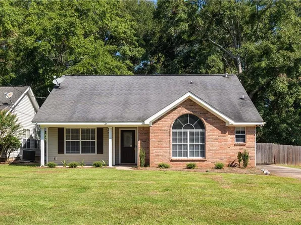 9420 Copperfield Dr N, Mobile, AL 36608