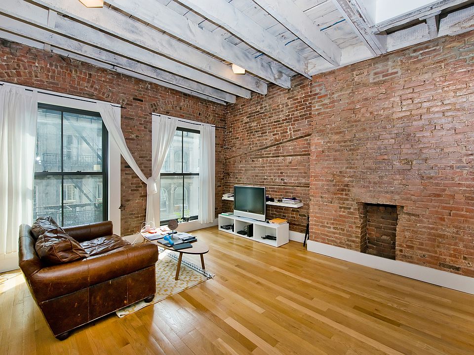 1st image of 84 Franklin St #5