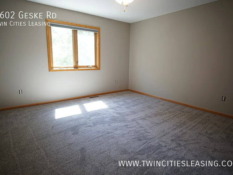 1602 Geske Rd — Photo 9