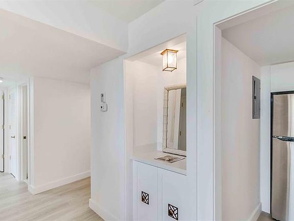 3rd image of 2505 S Ocean Blvd Unit 311