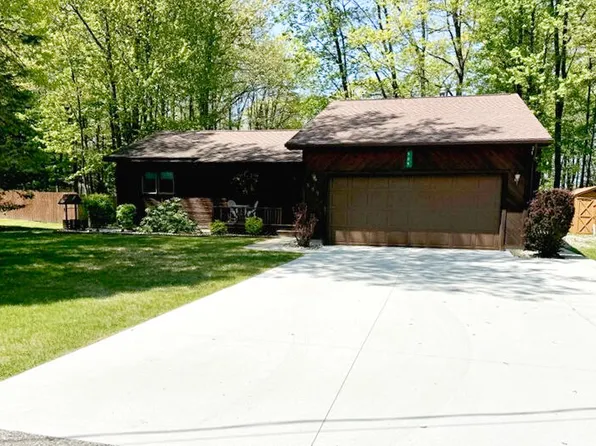 509 Chippewa Trl, Prudenville, MI 48651