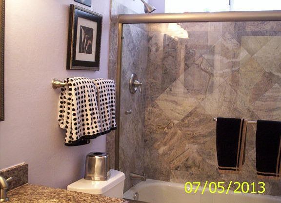 5th image of 15145 Venetian Way