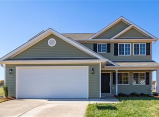 724 Torbay Dr, McLeansville, NC 27301