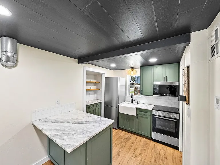 612 Tanglewood Ln — Photo 7