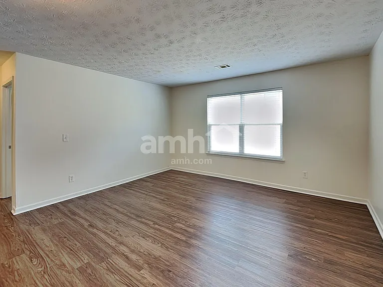 2641 Farmstead Ct — Photo 19