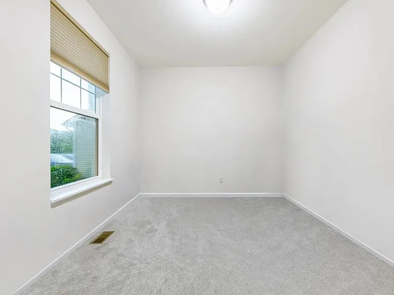 1805X Hartlin Ave — Photo 16