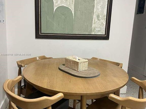 4th image of 5450 SW 55th Ave #2