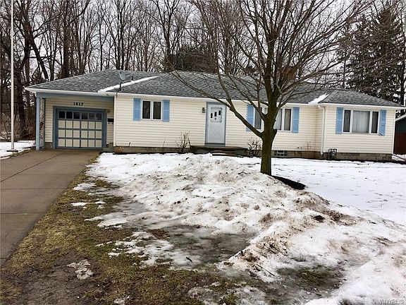 2nd image of 1617 Baxter Ave