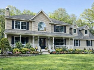 105 Orben Dr, Roxbury Twp., NJ 07850