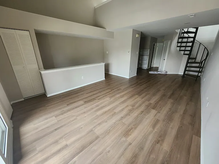 7758 Rockwell Ave #2 — Photo 10