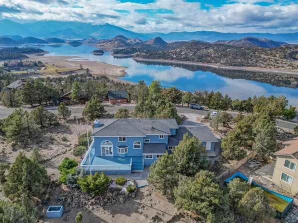 15028 Juniper Peak Rd, Weed, CA 96094