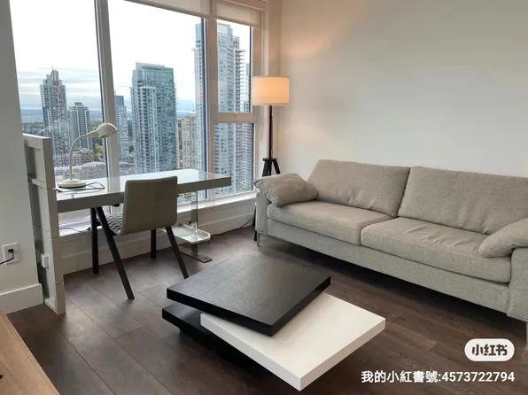 4711 Hazel St #3302, Burnaby, BC V5H 0J9