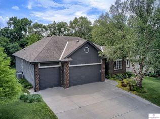 19905 Chicago St, Elkhorn, NE 68022