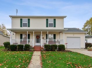 123 W Fancy St, Blanchester, OH 45107