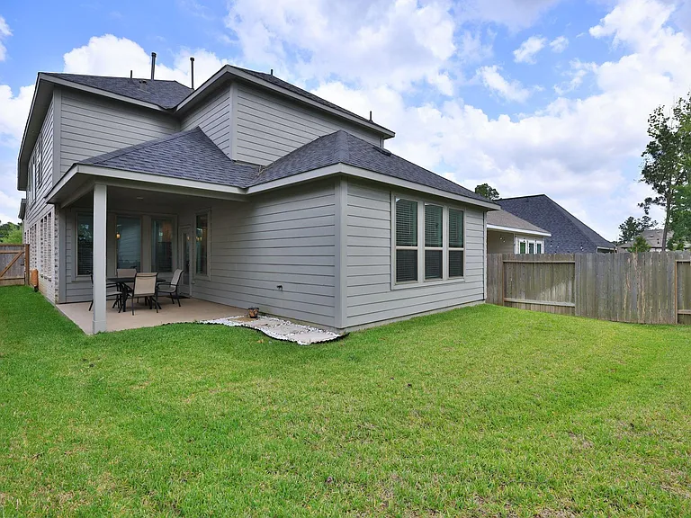 317 Rise Ln — Photo 37
