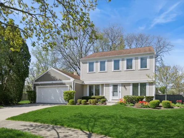 1124 Brandywyn Ct, Buffalo Grove, IL 60089