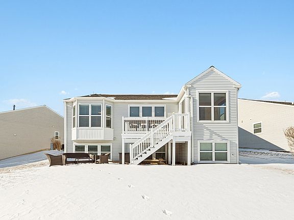 5th image of 3251 Sheridan Ln
