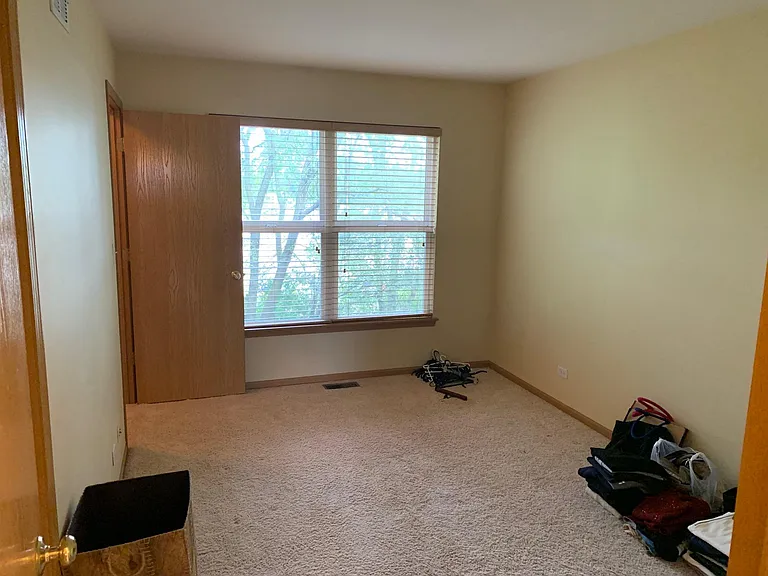 1170 Shorewood Ct — Photo 7