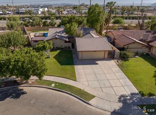 725 Southwind Dr, El Centro, CA 92243