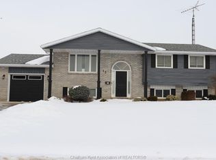 15 Mango Ln, Chatham Kent, ON N0P 1A0