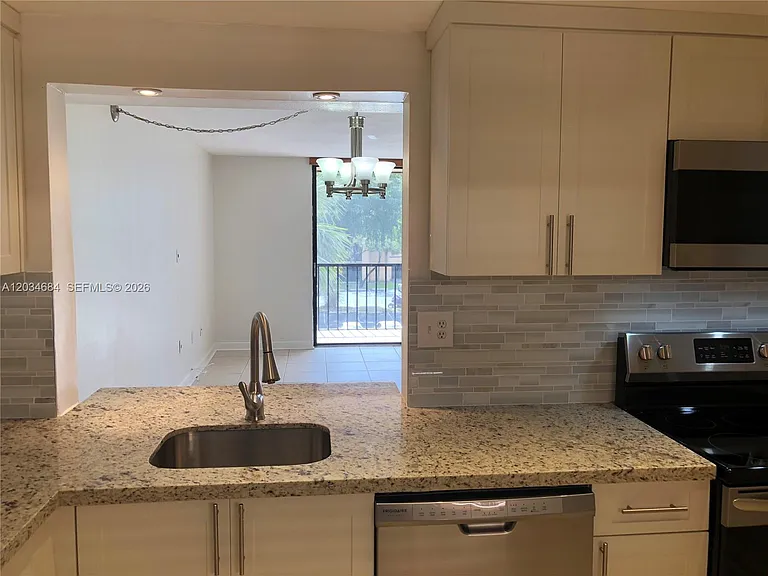 8400 SW 133rd Avenue Rd #324 — Photo 17