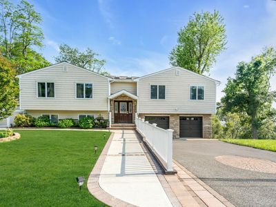 68 Manchester Road, Huntington, NY, 11743
