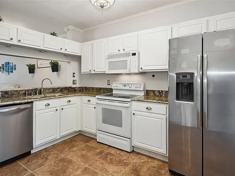 2888 Woodlands Park Ct — Photo 5
