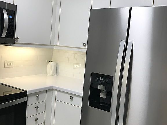 Kitchen photo 2