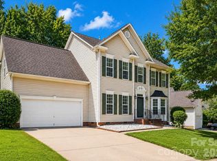 11938 Harmon Ln, Pineville, NC 28134