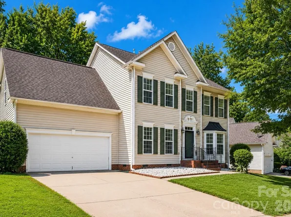 11938 Harmon Ln, Pineville, NC 28134