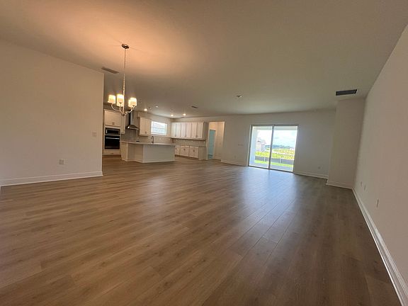 3rd image of 2137 Sunshine Peak Dr